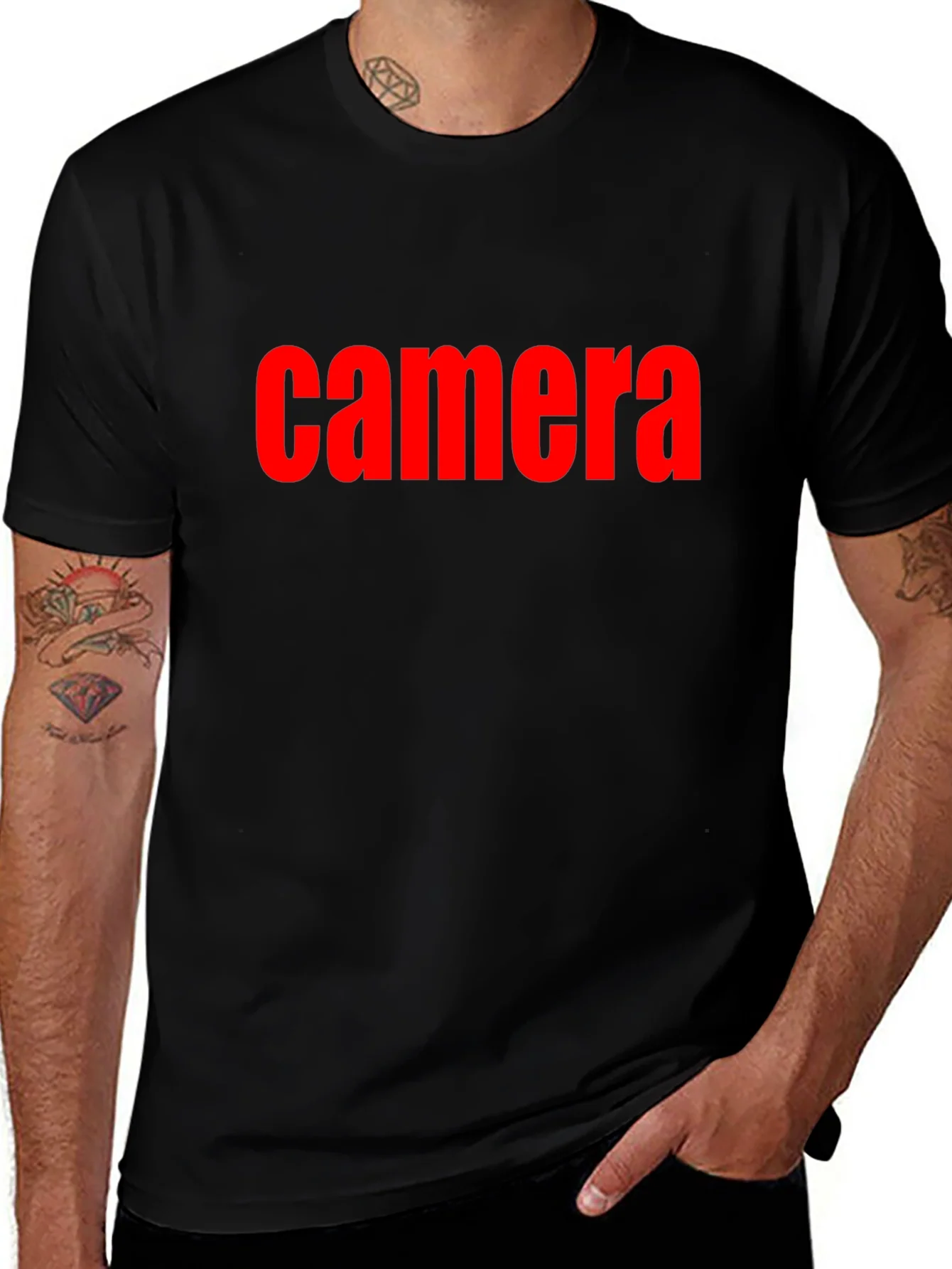 Camiseta Negra Camera en Rojo