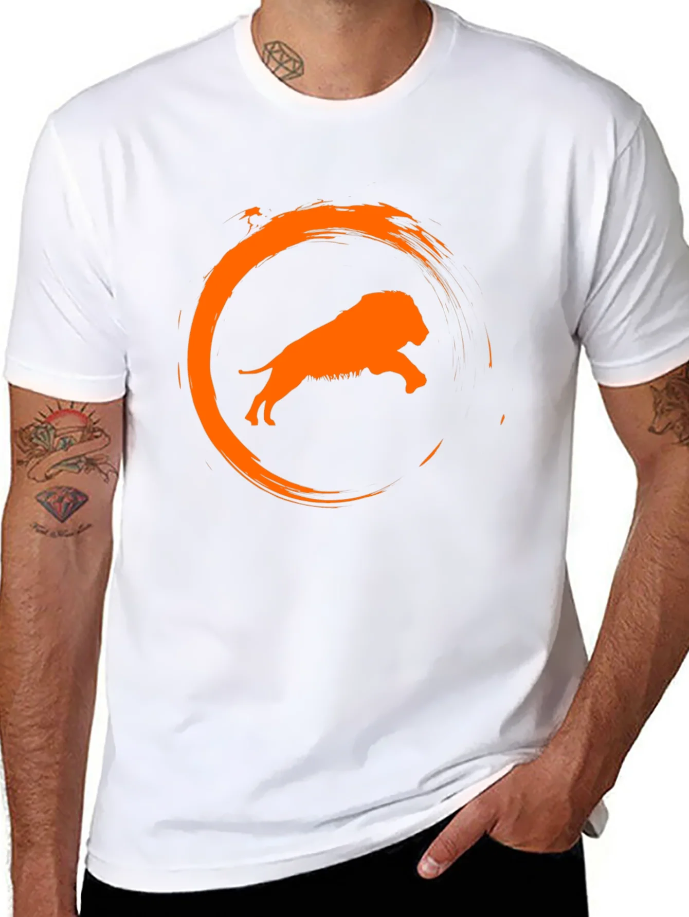 Rebbecca Lion Circle Graphic Black T-Shirt