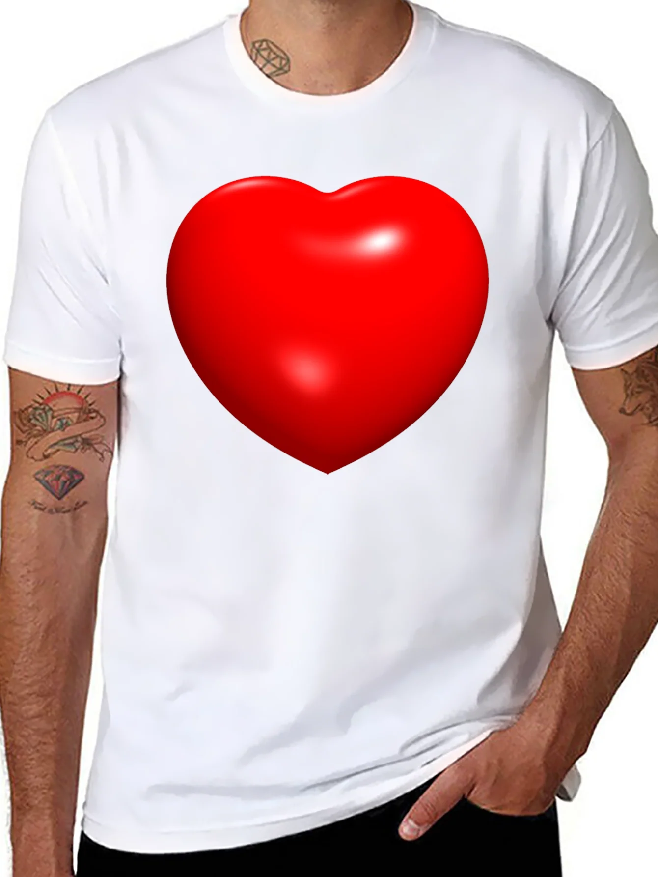 Camiseta Negra con Coraz¨®n Rojo 3D