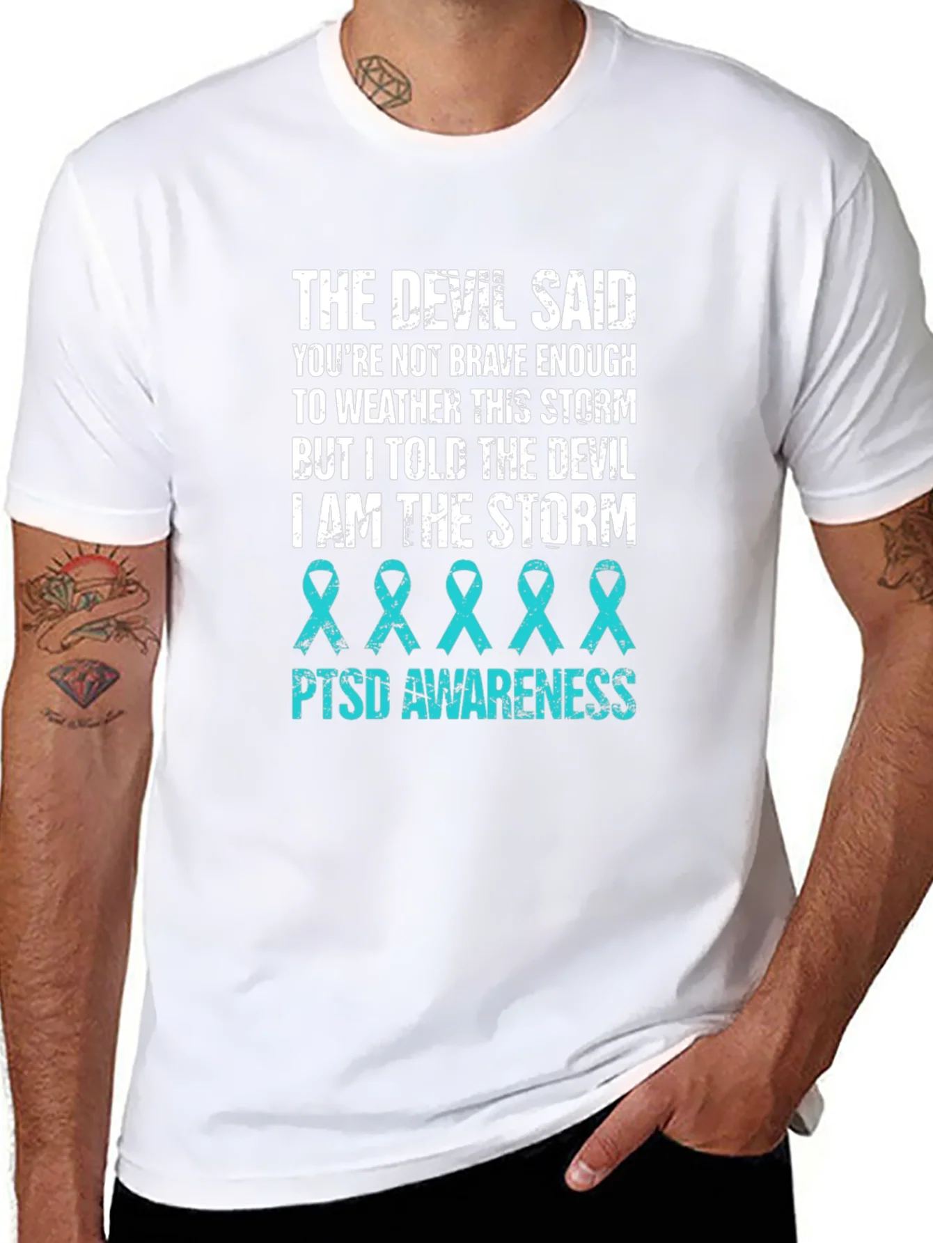 Camiseta Negra con Dise?o PTSD Awareness