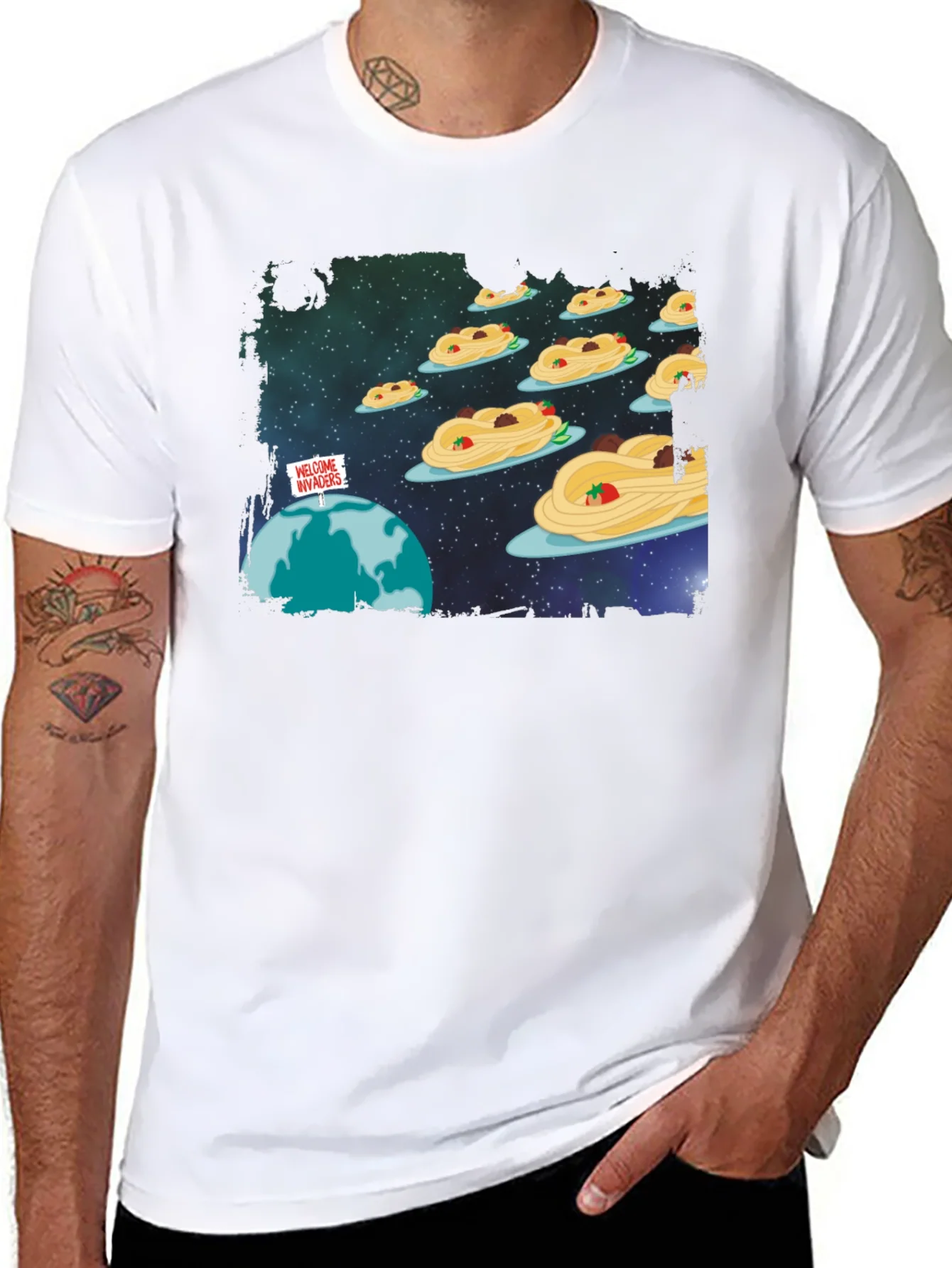 Camiseta Negra Invasion Espagueti Espacial