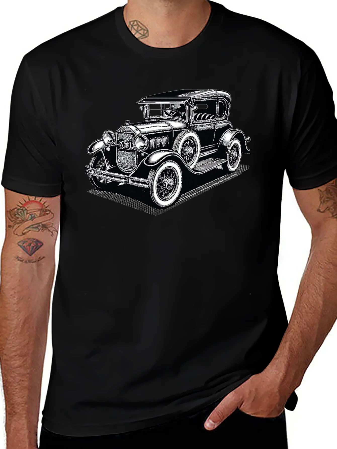 Camiseta Negra con Estampado de Coche Cl¨¢sico