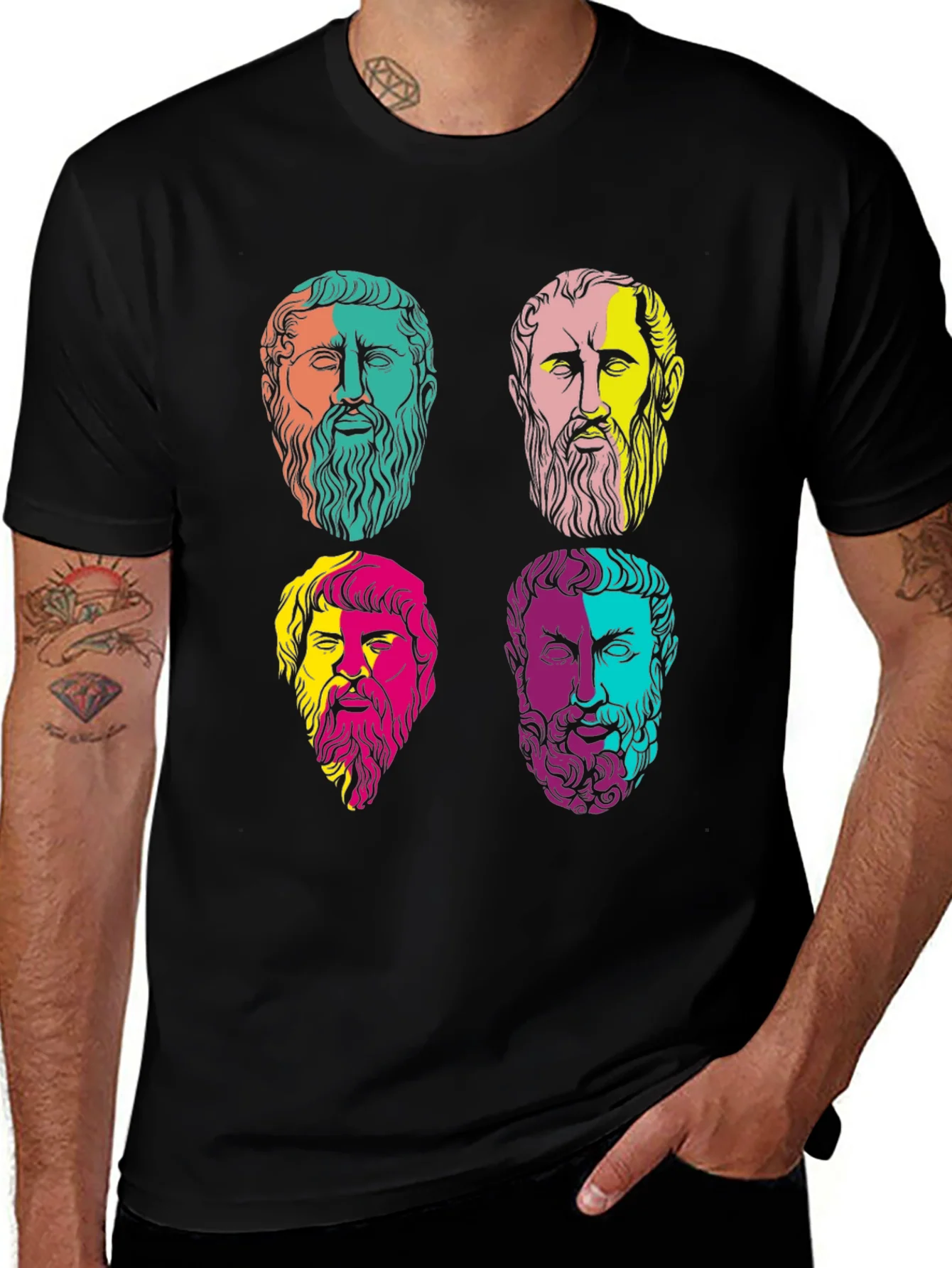 Camiseta Negra con Estampado de Fil¨®sofos Griegos